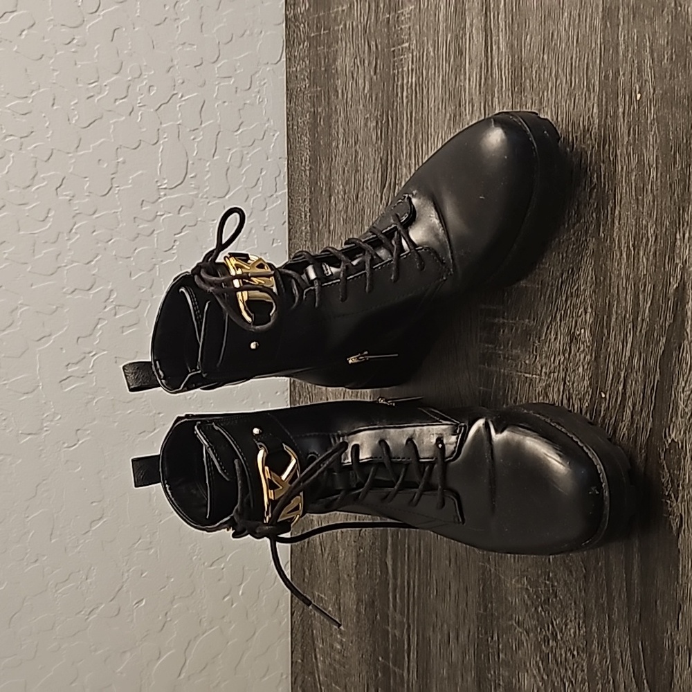 Michael Kors Boots